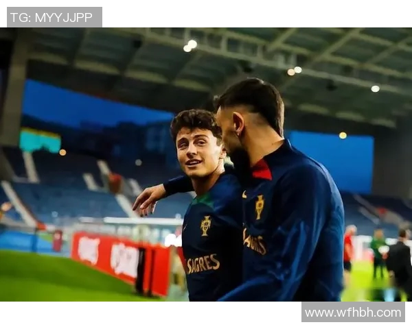 若昂内维斯:从新星崛起到足球舞台的闪耀之旅 若昂内维斯:从新星崛起到足球舞台的闪耀之旅