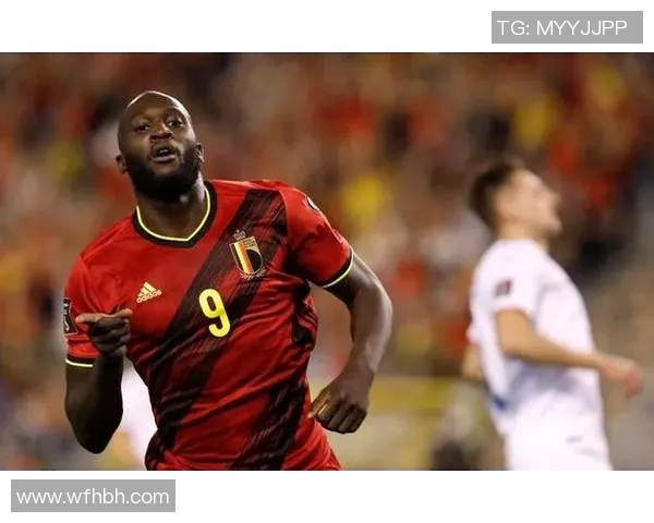 卢卡库的崛起与挑战：从天才少年到世界级前锋的奋斗之路